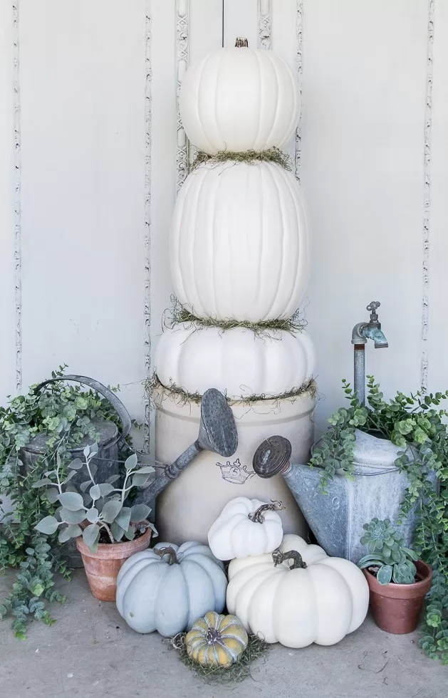 outdoor fall decor