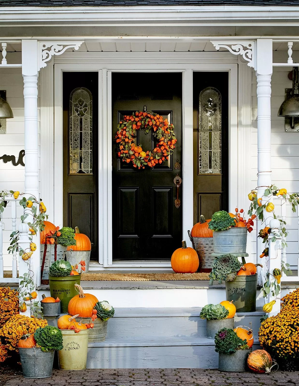 outdoor fall decor