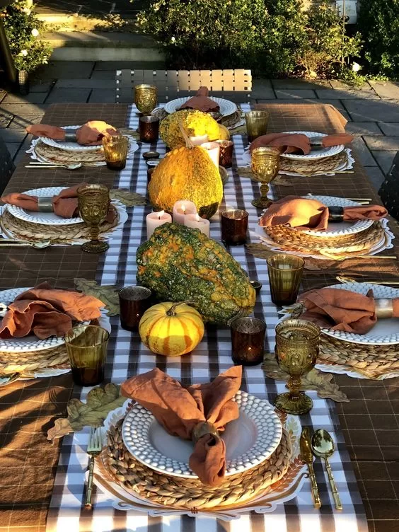 thanksgiving table decorations