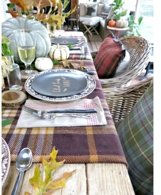 thanksgiving table settings