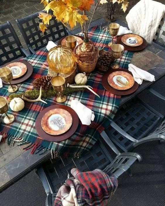 thanksgiving table settings