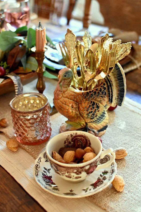 thanksgiving table settings