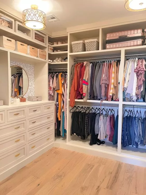 walk in closet