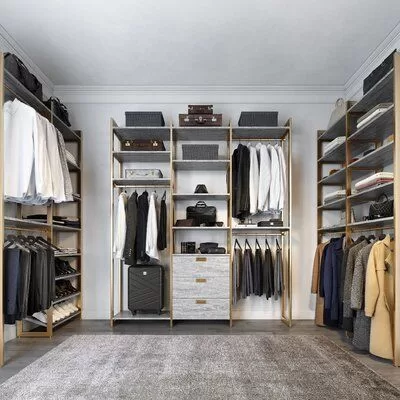 walk in closet