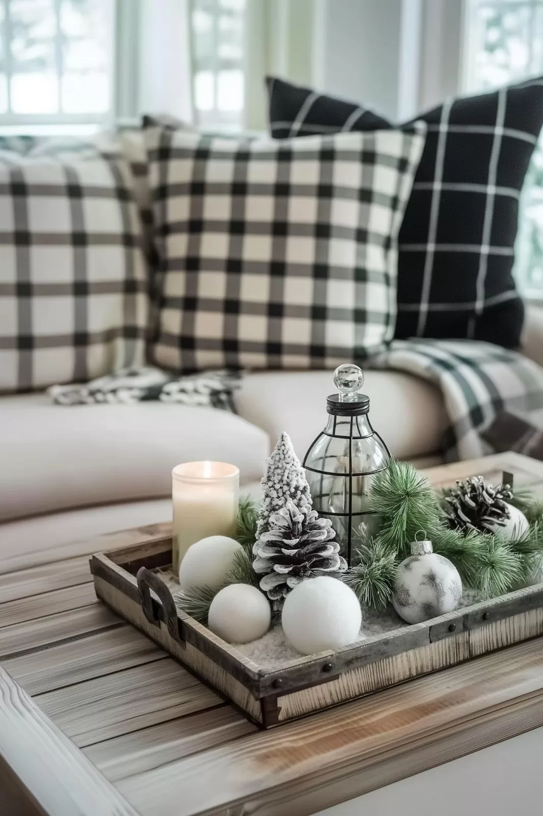 Winter Tray Decor