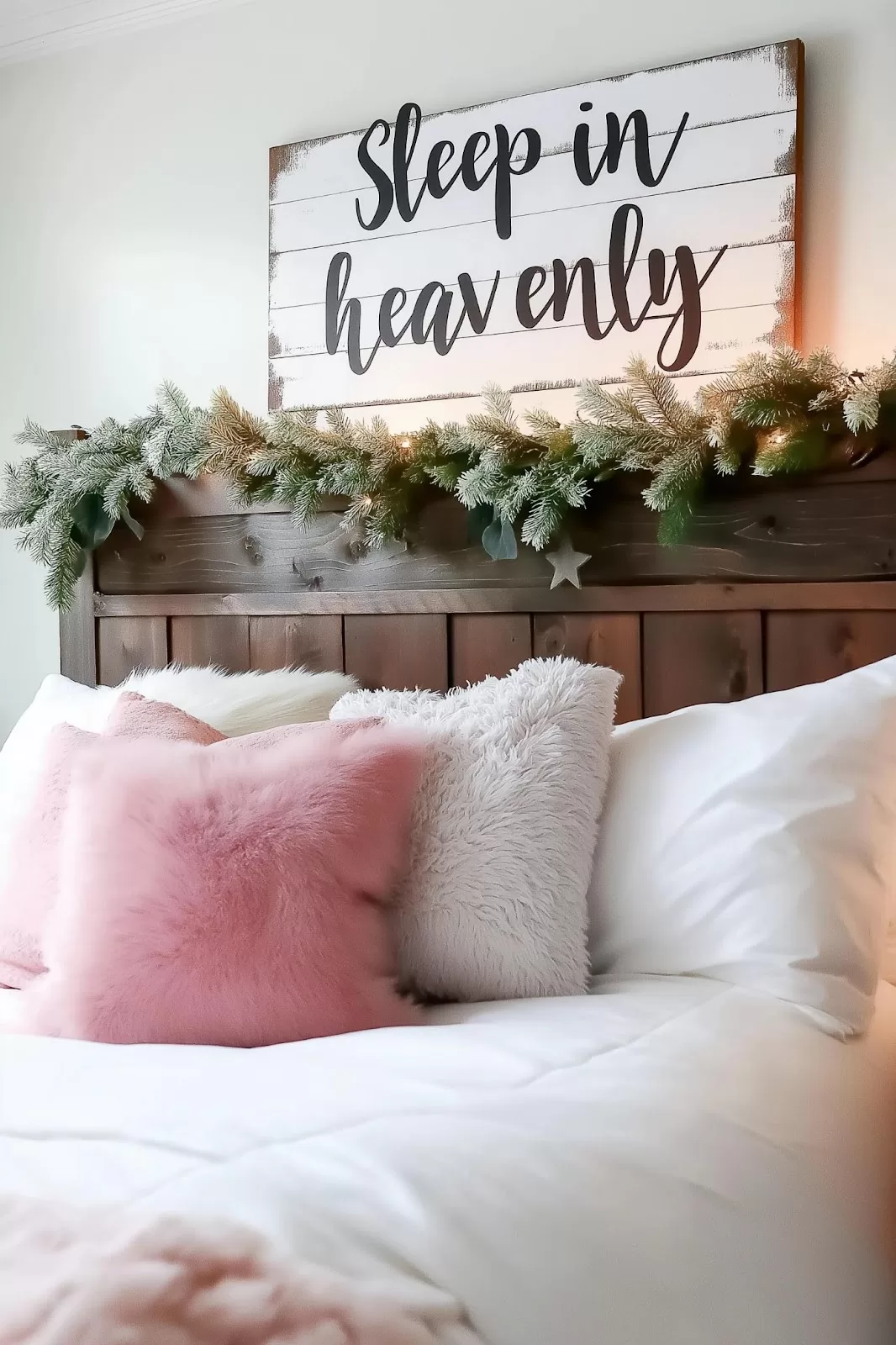 Christmas bedroom 